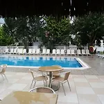 Amphi Aparthotel